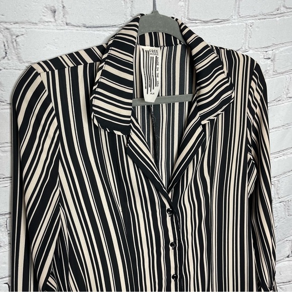 Free People Black/Cream Striped Button Down Dress Lightweight Women’s size Med. - Picture 7 of 7